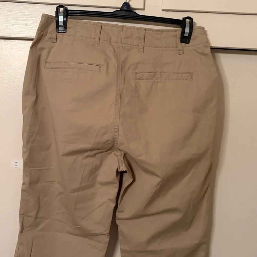 GAP Tan Casual Trousers- New without tag. Size 6 Downtown Khaki. - Picture 7 of 10